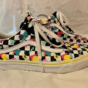 VANS | Customs Checker - 90s inspo - stitched lettering - mens 9 / women’s 10.5